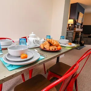 https://over-esk.yorkshirehotels.net